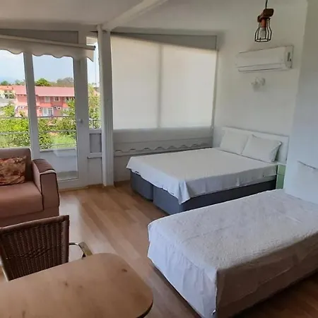 Homestay Tango *